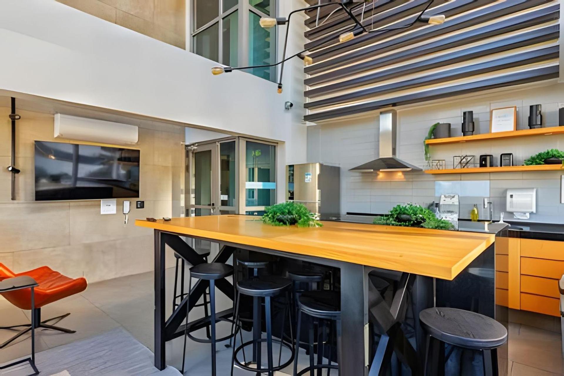 Apartamento Vn Vergueiro - Bairro Liberdade / Metro Vergueiro *